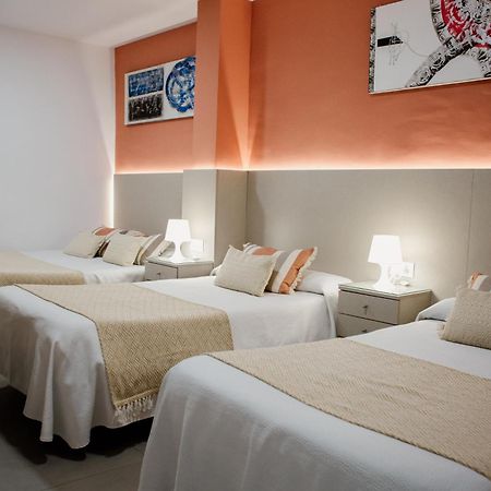 Apartamentos Turisticos Mastil 16 Málaga Exterior foto
