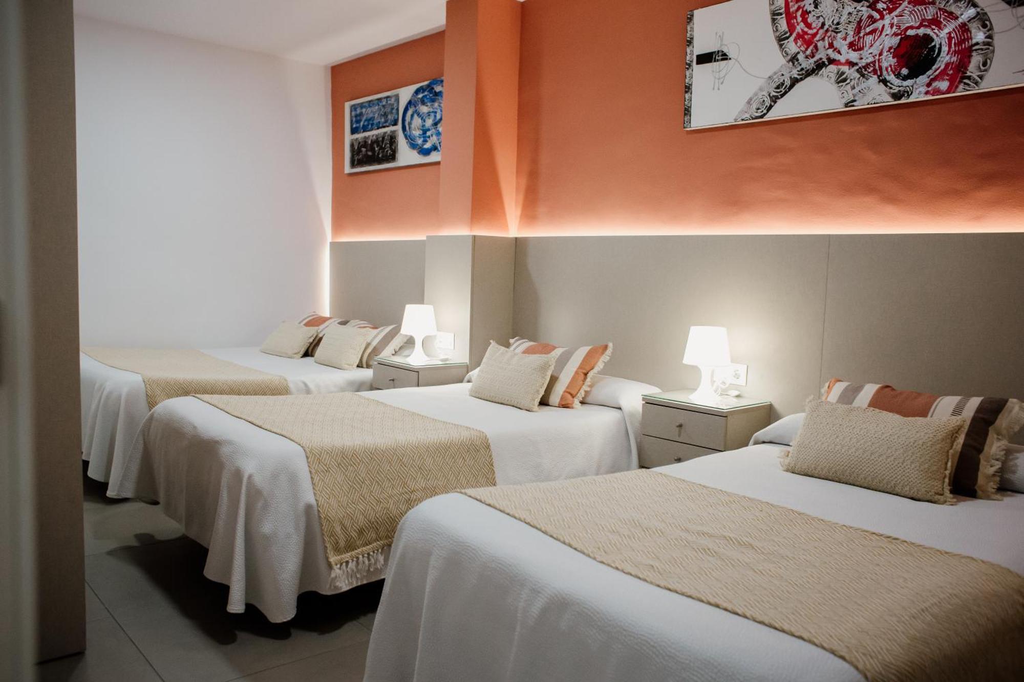 Apartamentos Turisticos Mastil 16 Málaga Exterior foto