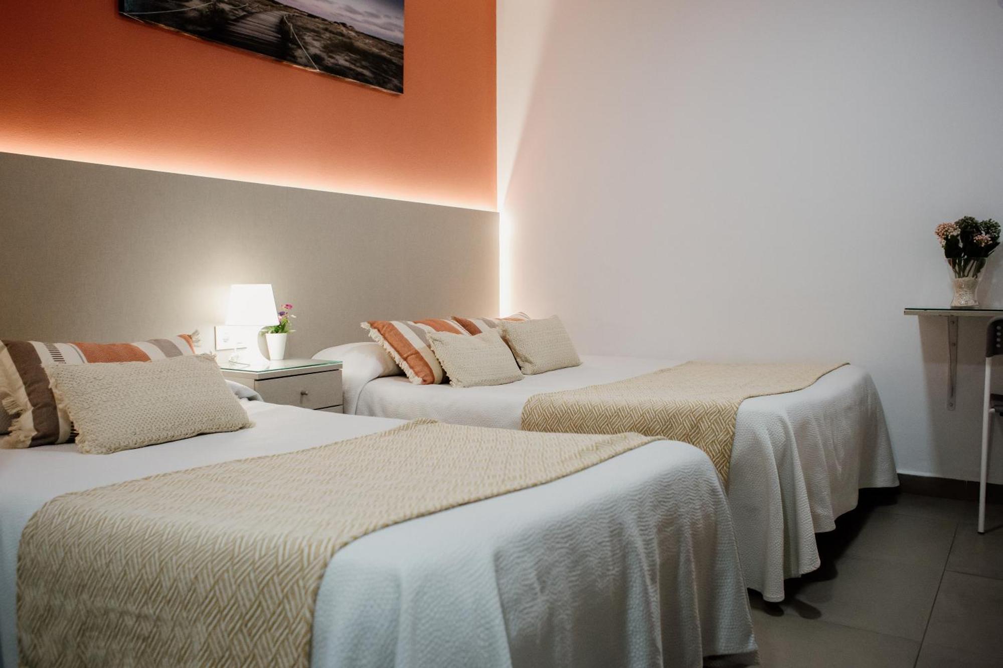 Apartamentos Turisticos Mastil 16 Málaga Exterior foto