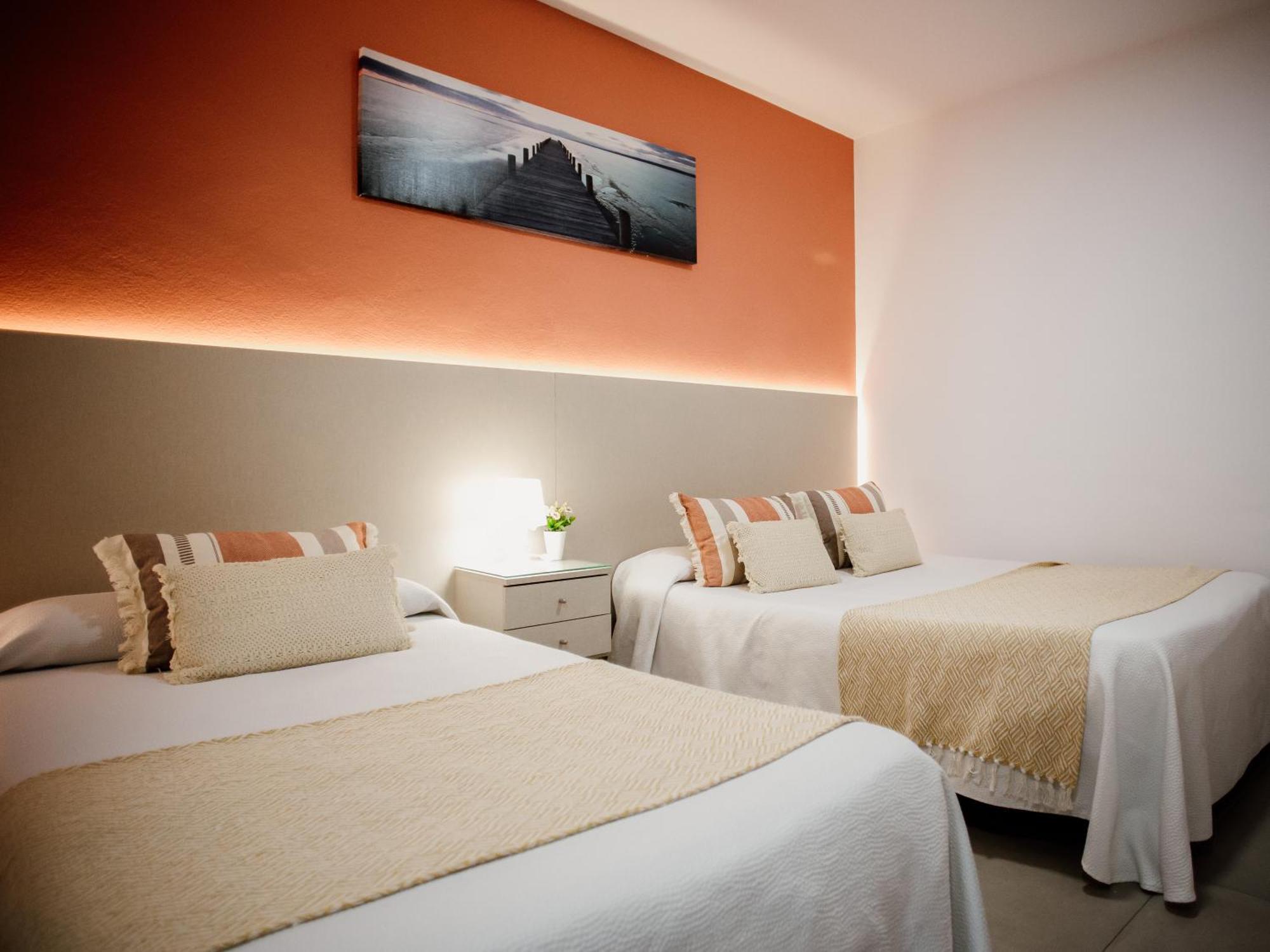 Apartamentos Turisticos Mastil 16 Málaga Exterior foto