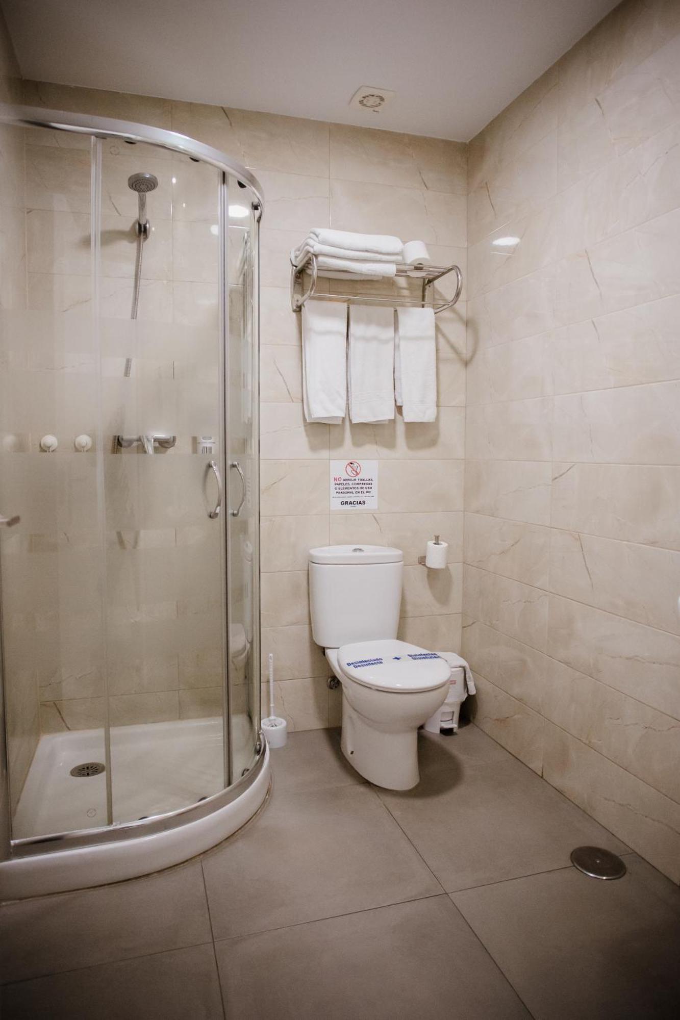 Apartamentos Turisticos Mastil 16 Málaga Exterior foto